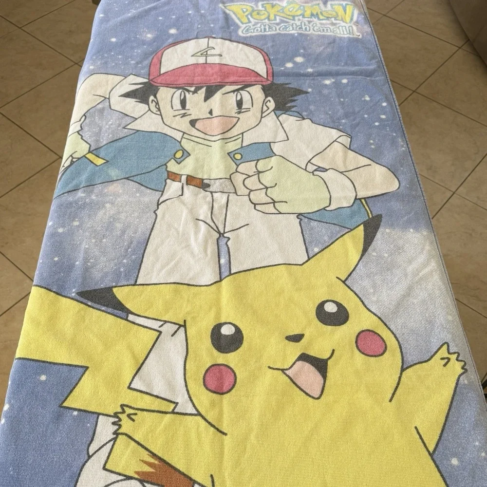 Vintage 1999 2000 Nintendo Pokemon Pikachu Beach Towel Gotta Catch Em All Bleach